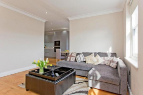 Large Modern 2 BD apartment Kensington no 8